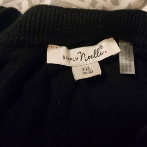 Cute Black Sweater, XXL 16-18 Women's, Simply Noelle